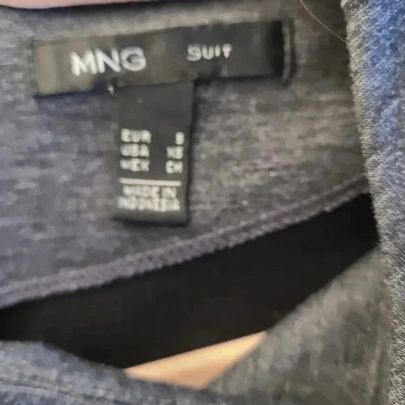 Mango top  - Picture 2 of 8